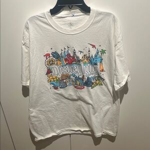 Disney White Short Sleeve Disneyland Resort Graphic Tee